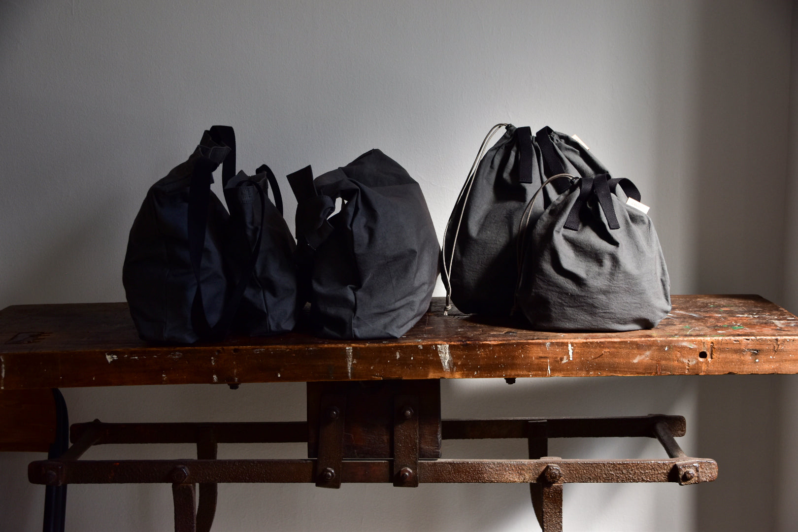 日本の職人の拘りが詰まった優しい質感と色合いも特徴『ZAZACLOTH』シリーズ