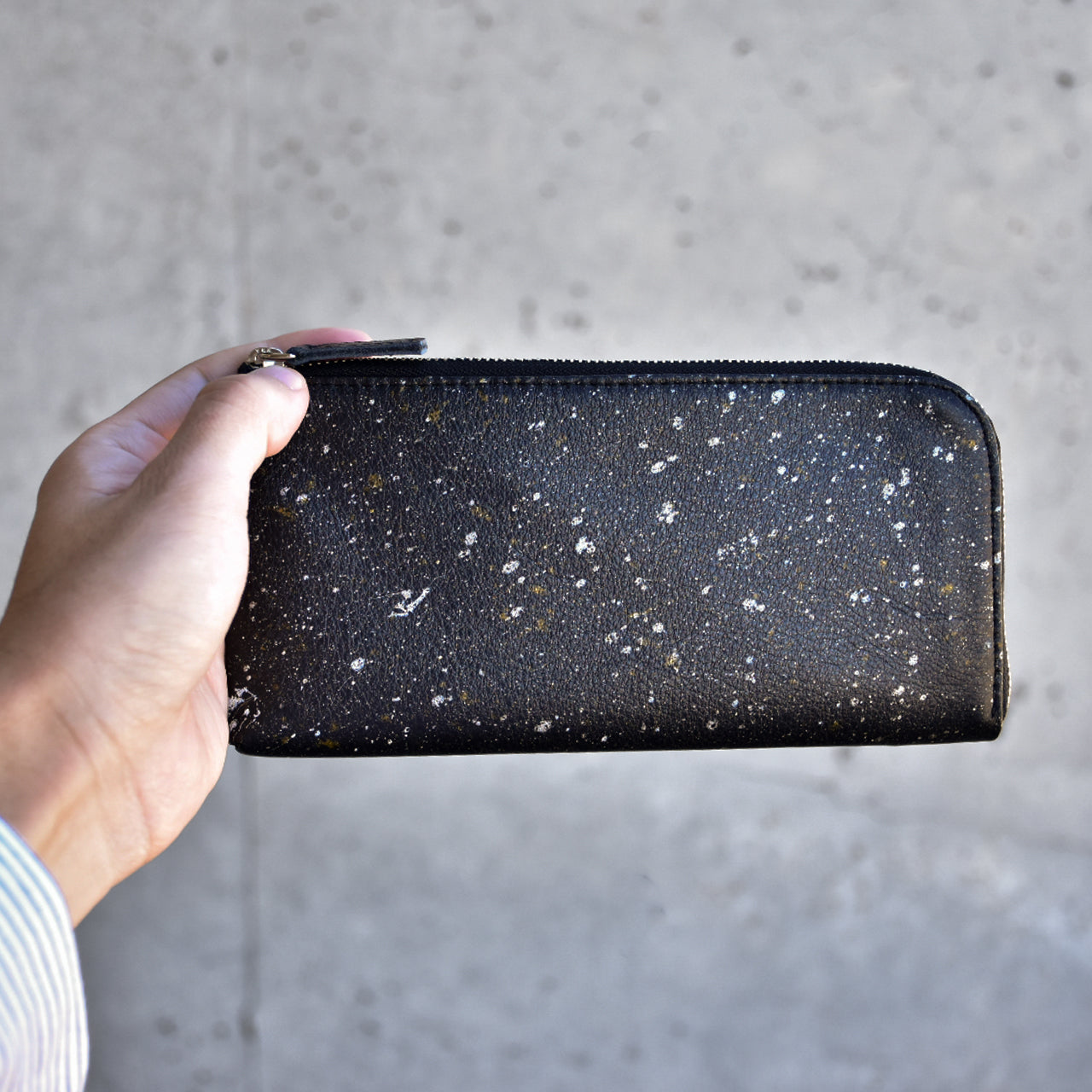 【MIKAGE】HALF ZIP WALLET LARGE / ハーフジップウォレット ラージ
