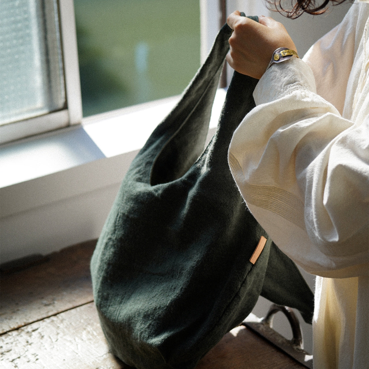 【HYBRID LINEN】CIRCLE TOTE M / サークルトート M