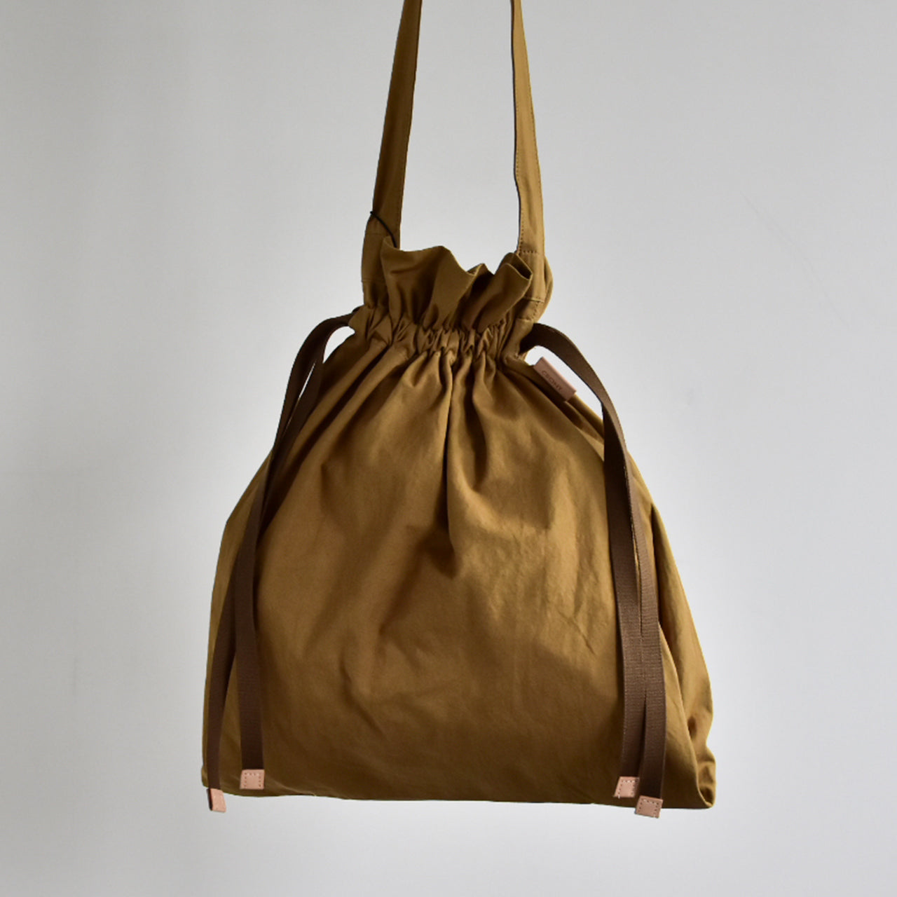 【ZAZA CLOTH】 KINCHAKU SHOULDER / 巾着ショルダー