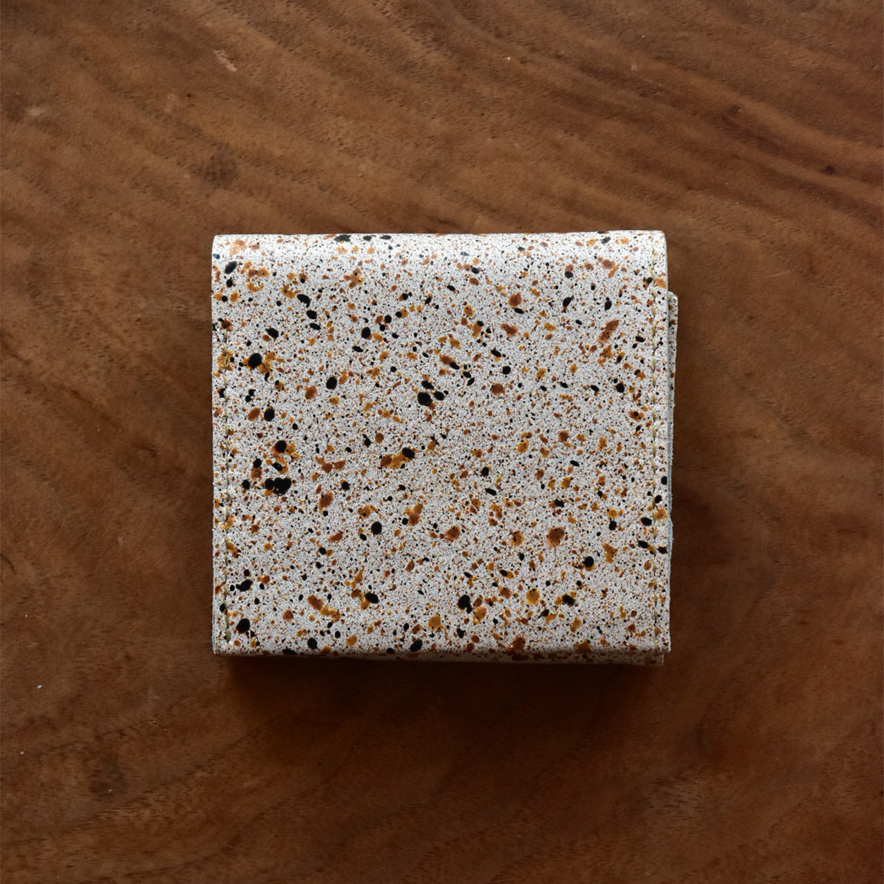 【MIKAGE】MIDDLE WALLET / ミドルウォレット