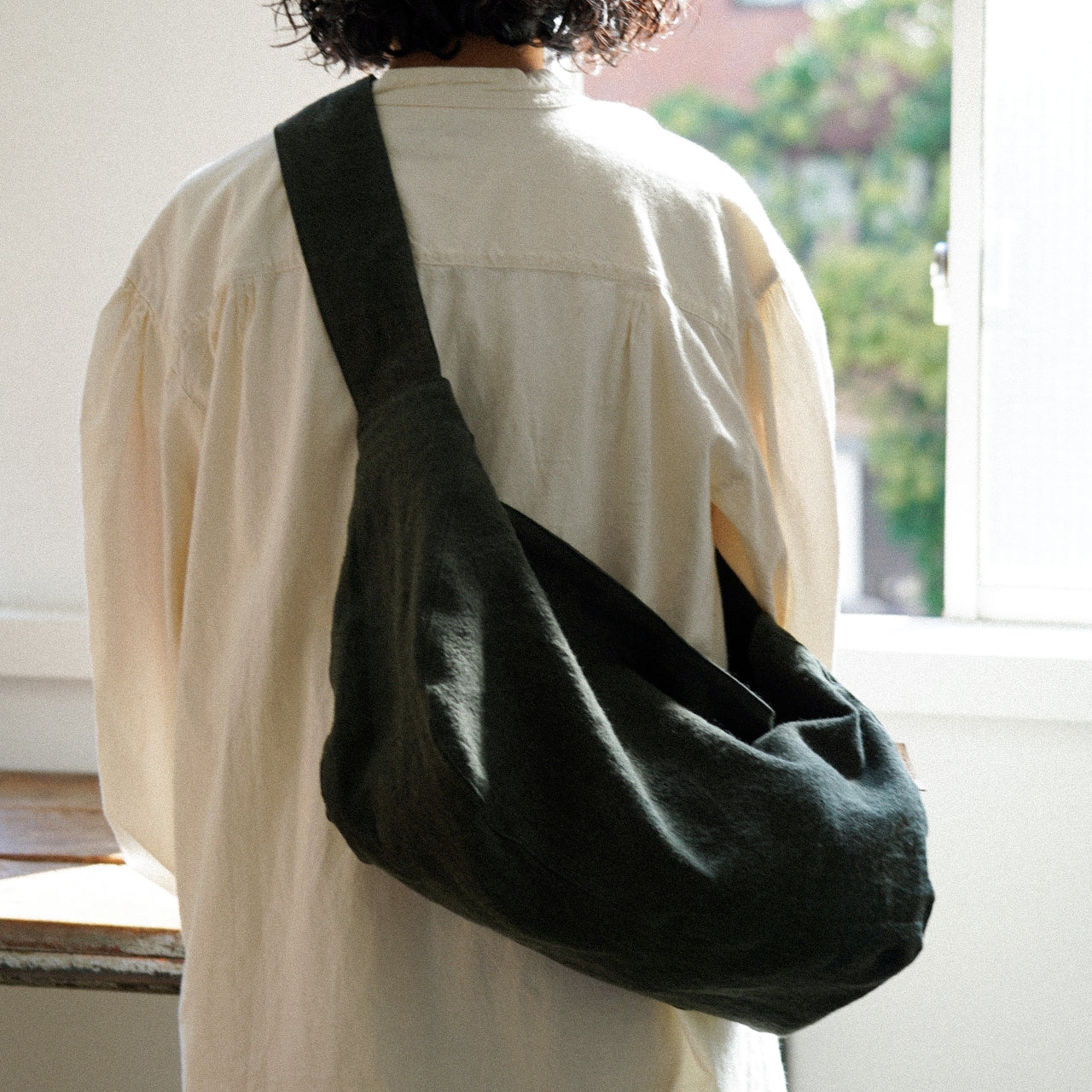 【HYBRID LINEN】NEWSPAPER BAG / ニュースペーパーバッグ