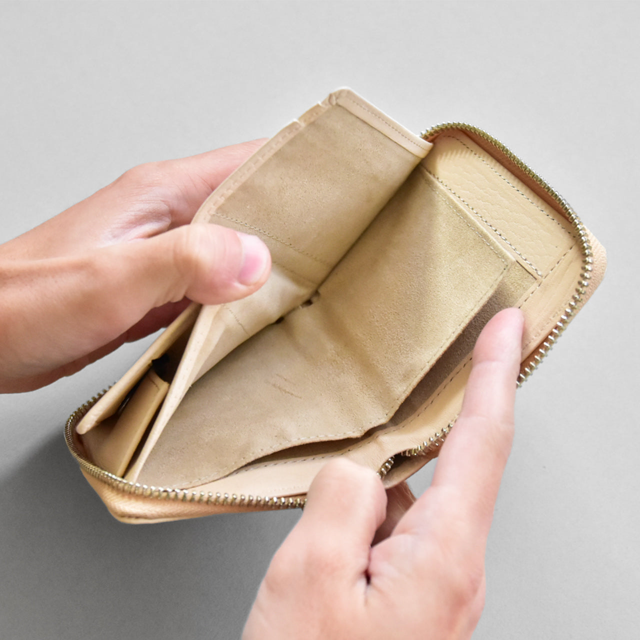 【TOKYO NUME】MINI ROUND ZIP WALLET / ミニラウンドジップウォレット