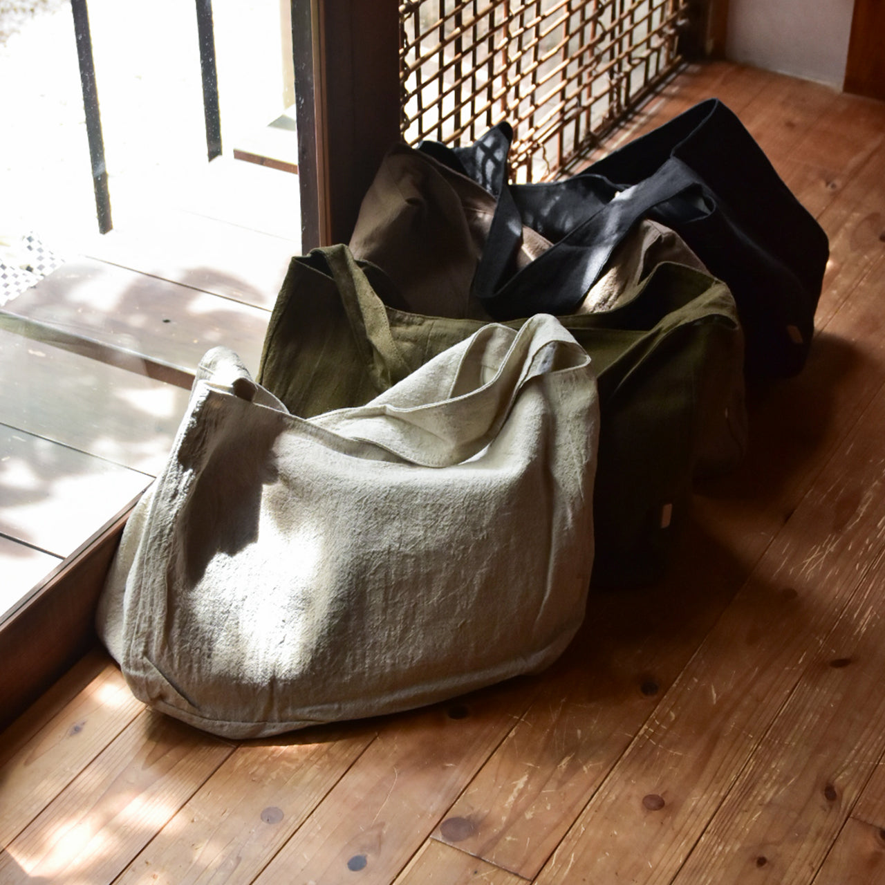【HYBRID LINEN】Newspaper Bag L / ニュースペーパーバッグ L