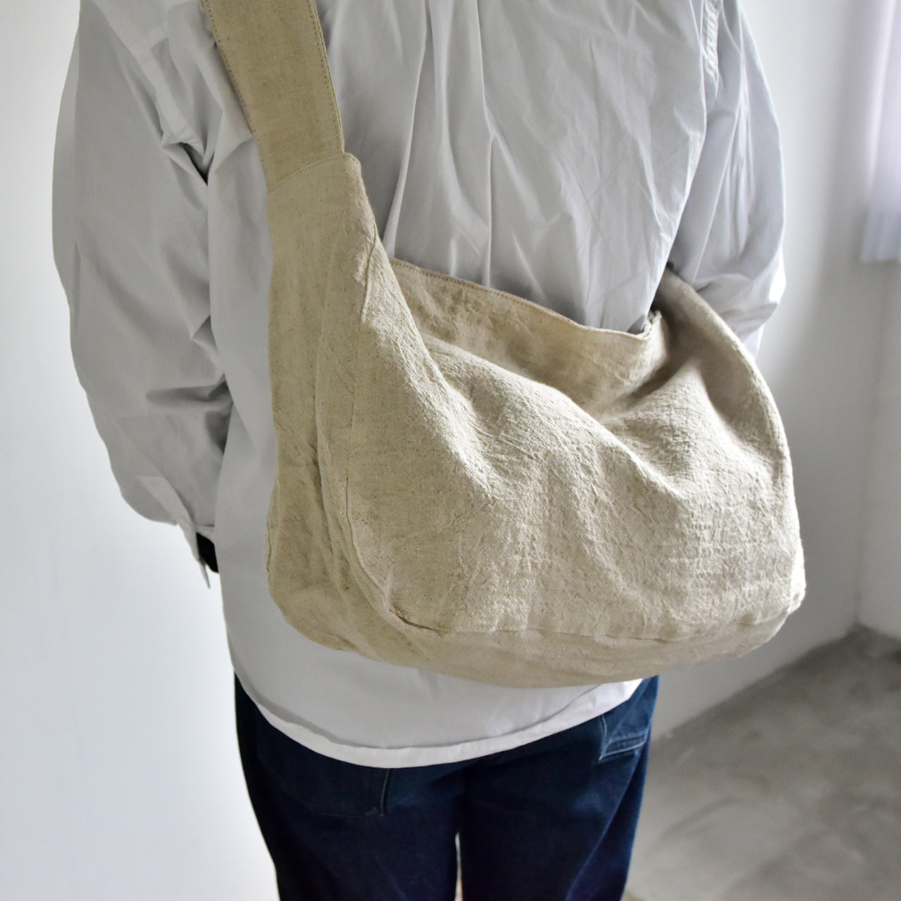 【HYBRID LINEN】NEWSPAPER BAG / ニュースペーパーバッグ