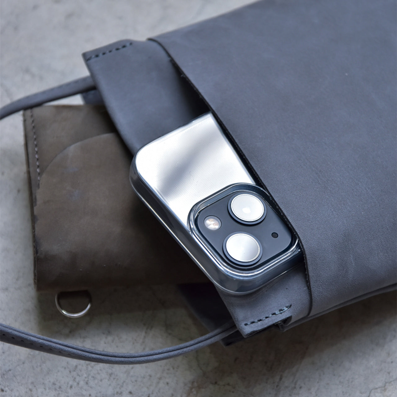 【TATUM】SMARTPHONE POUCH / スマートフォンポーチ