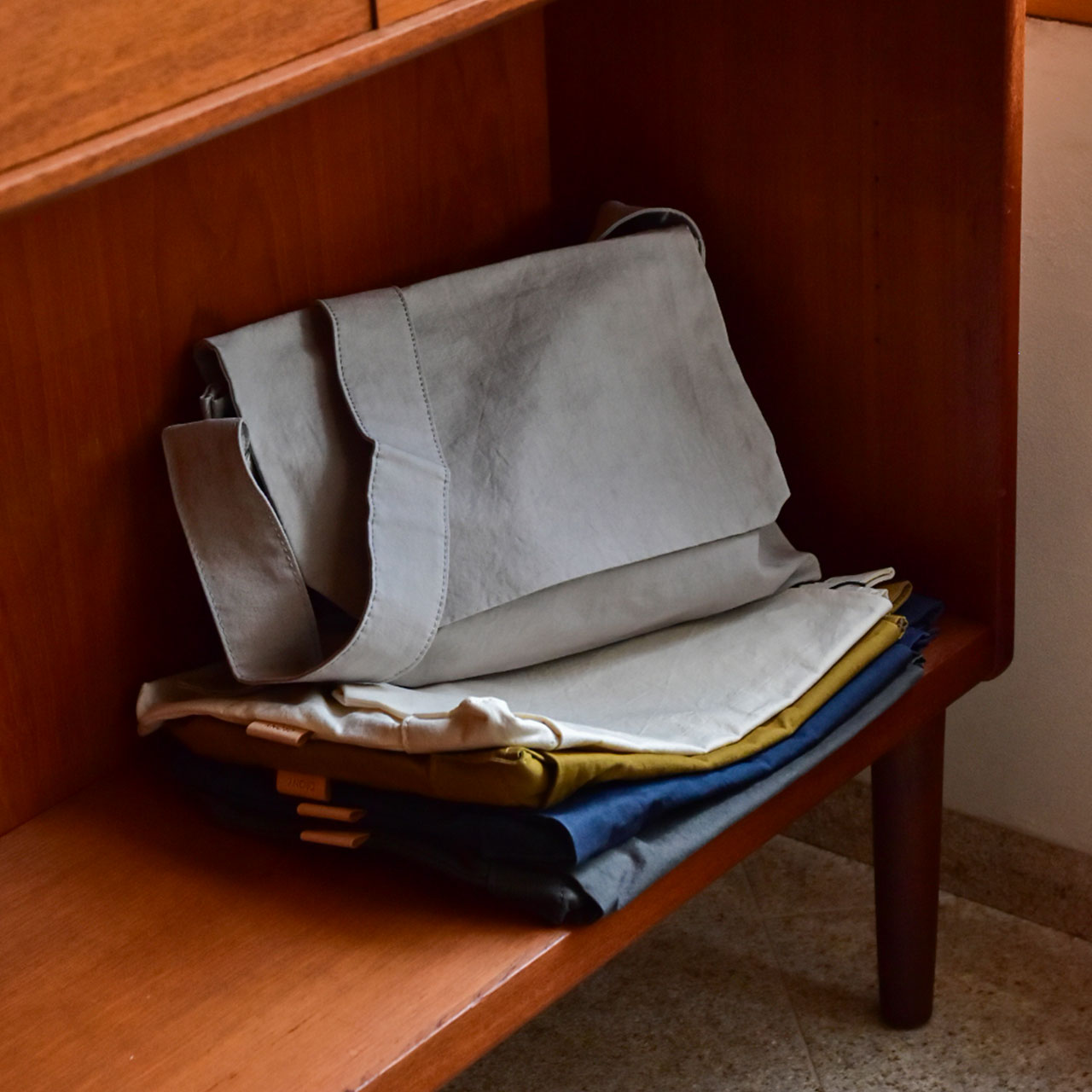 【ZAZA CLOTH】FLAP SHOULDER / フラップショルダー