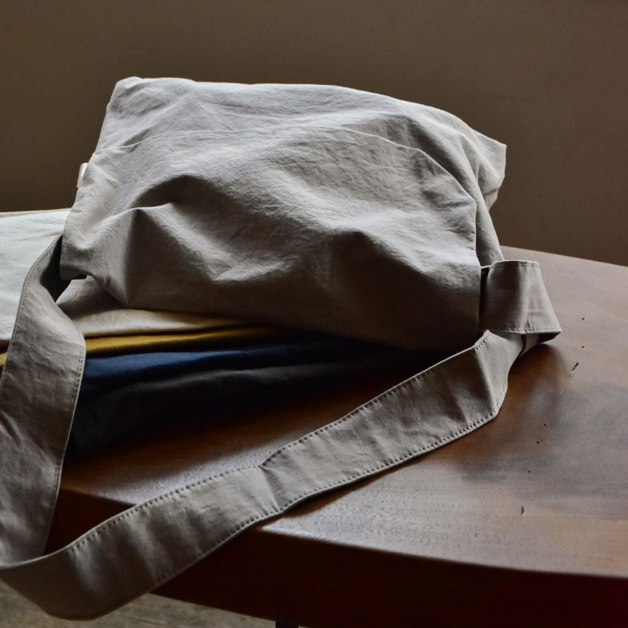 【ZAZA CLOTH】FLAP SHOULDER / フラップショルダー