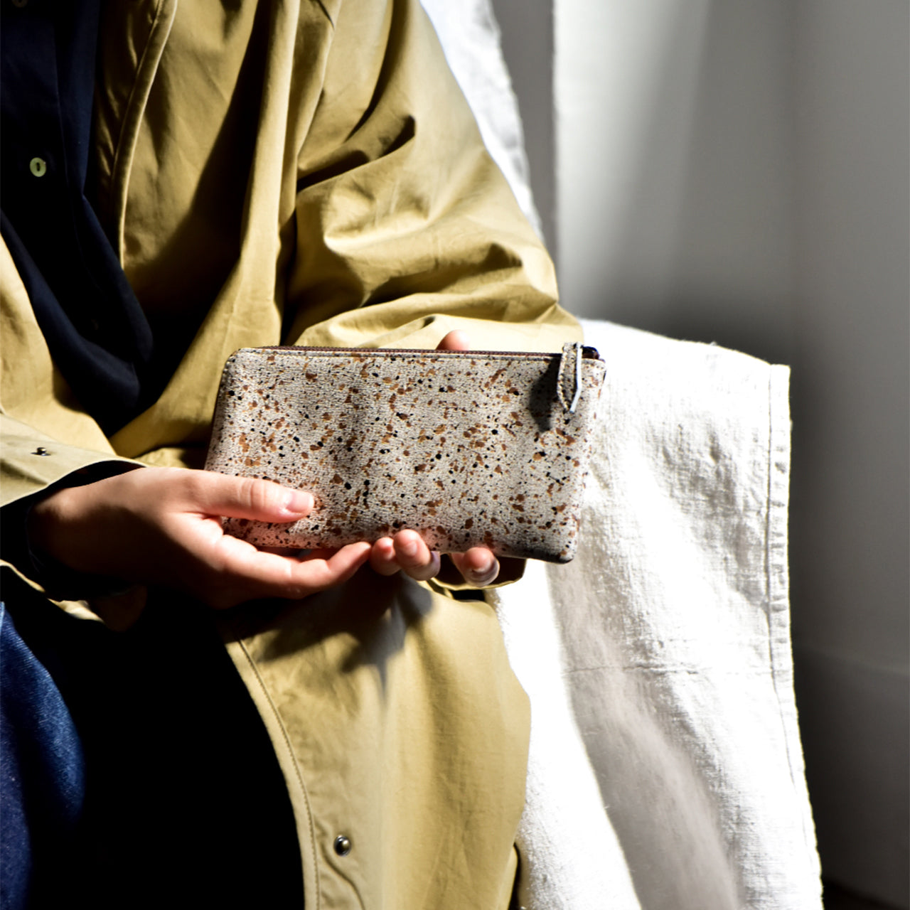 【MIKAGE】HALF ZIP WALLET LARGE / ハーフジップウォレット ラージ