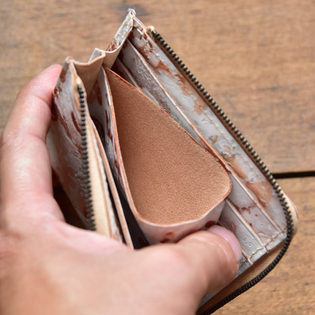 【TONOKO】HALF ZIP WALLET / ハーフジップウォレット