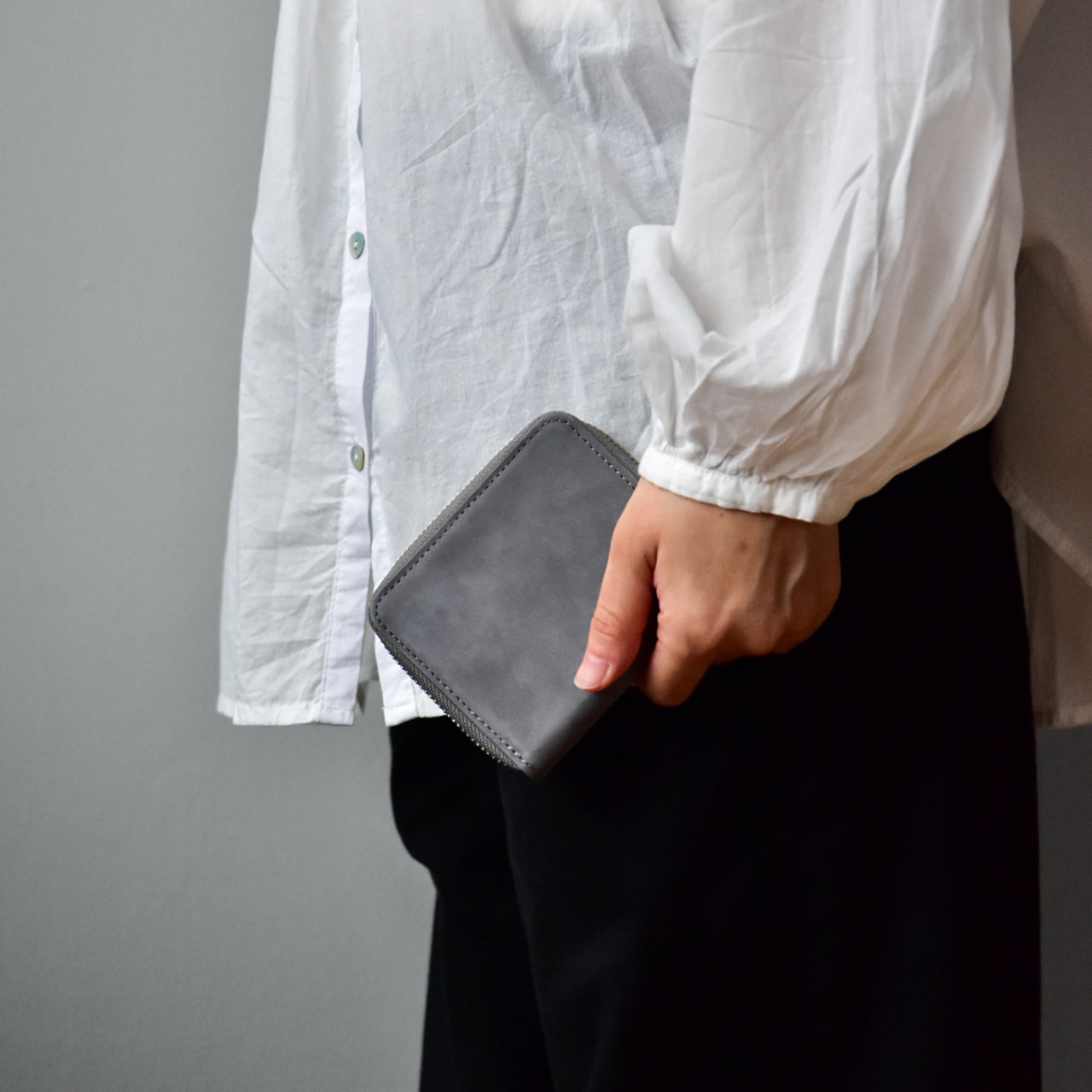 [TATUM] NEW MIDDLE WALLET